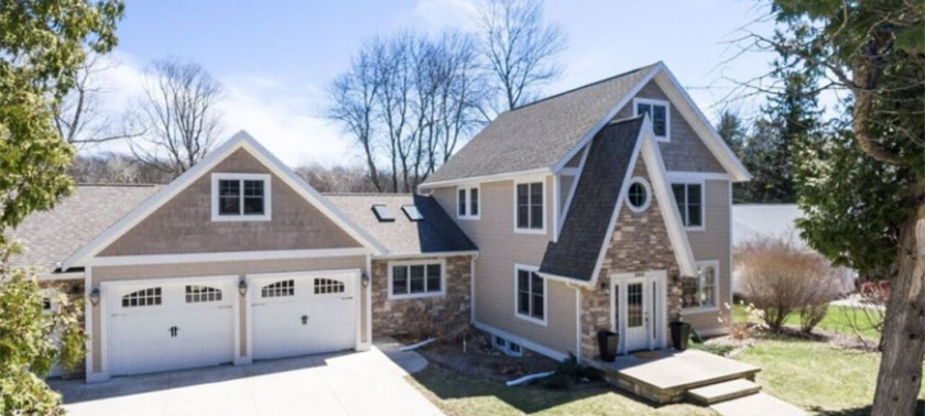 house at Door County Property Management