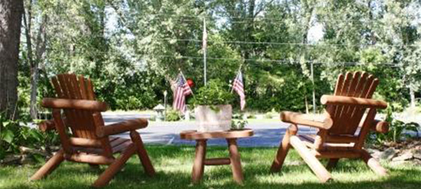 outside sitting at The Parkside Inn