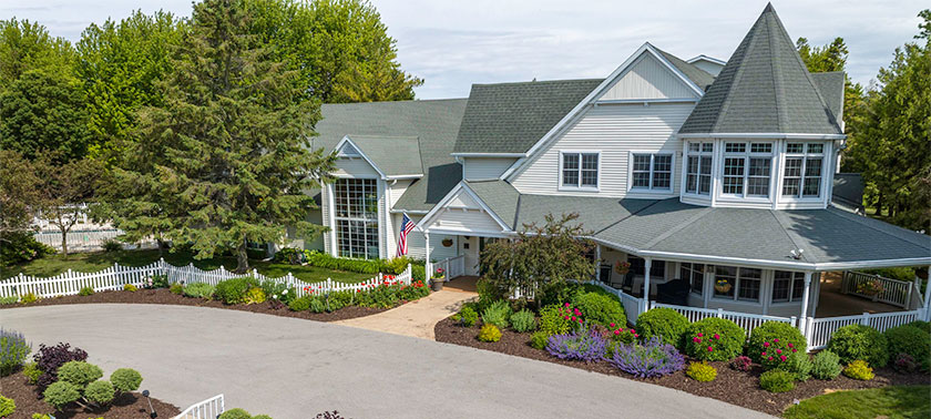 Exterior of Pheasant Park Resort in Sister Bay