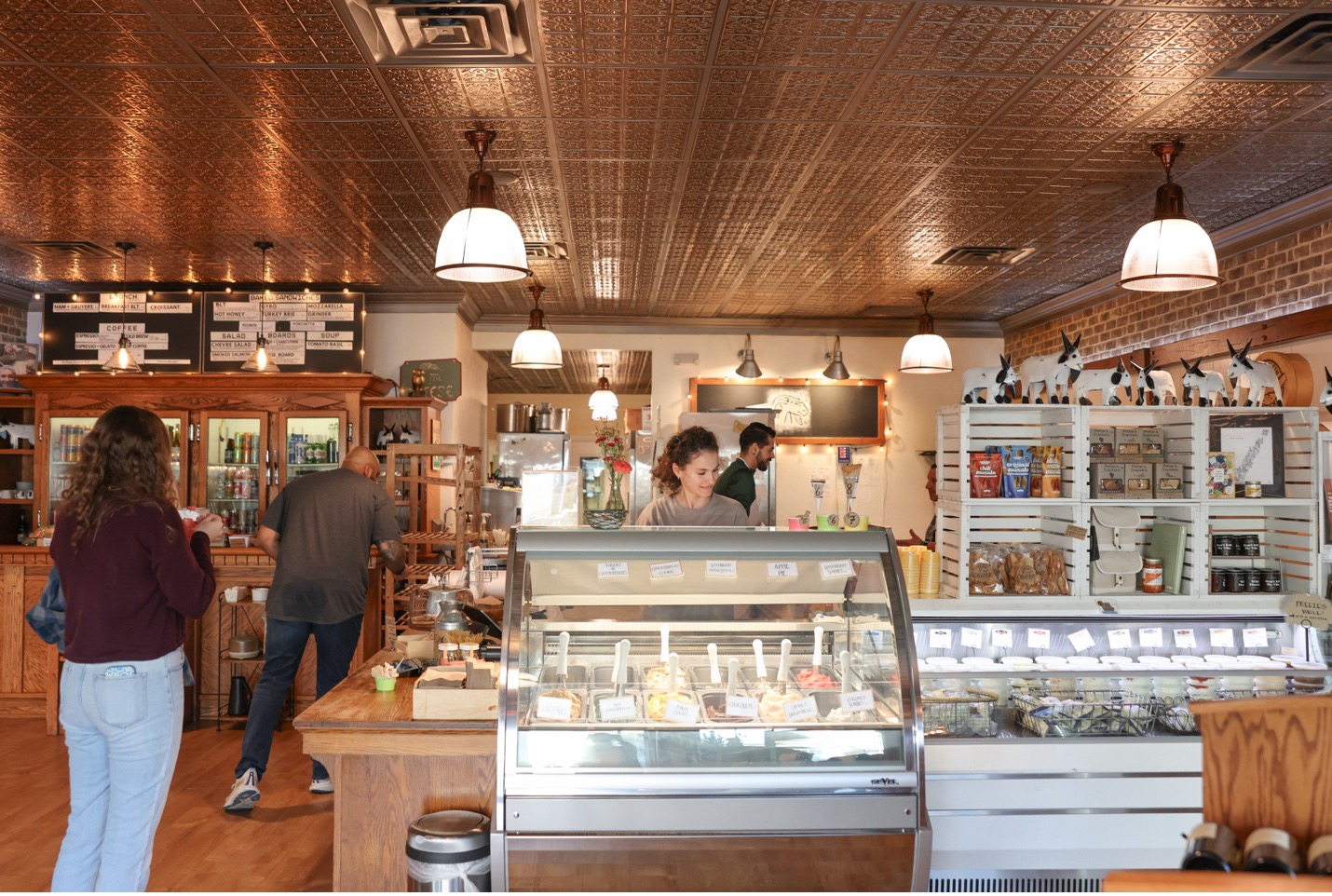 Coffee shop with refrigerator snacks, gelato and other gifts